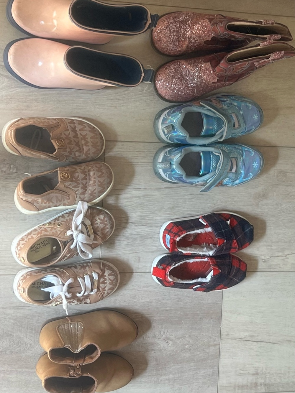 8C Girls- Michael Kors, Tom’s, Hayley, Frozen
